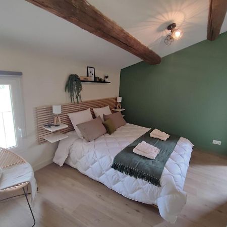 Appartement Au Calme Proche Centre فينوف ليز أفيجْنْ المظهر الخارجي الصورة